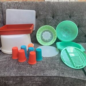 Collectible, VintageTupperware Set